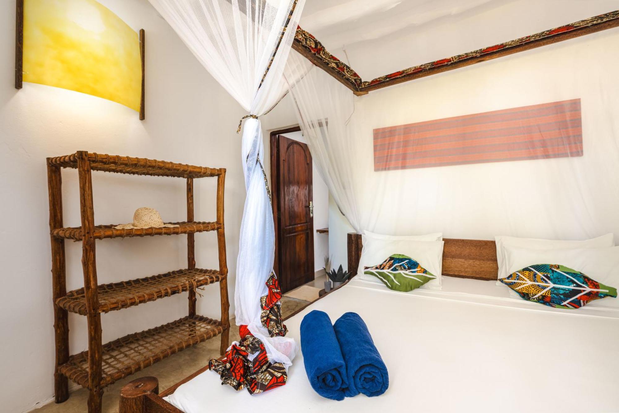 Shanuo Beach Bungalows Michamvi Habitación foto